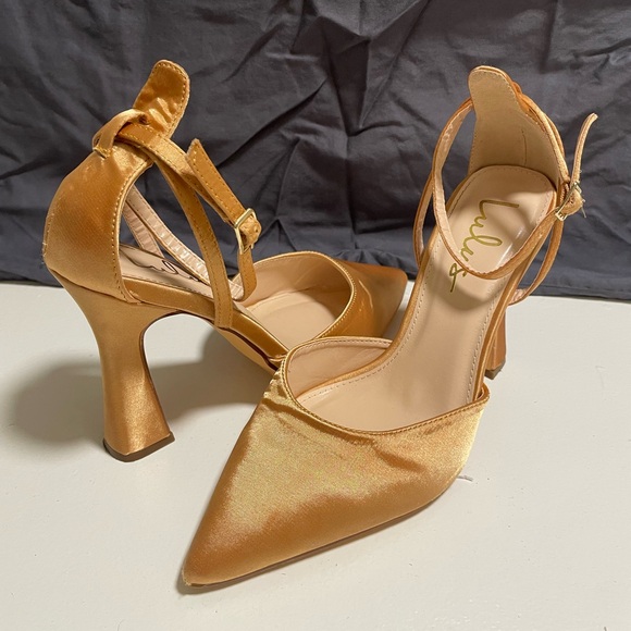 Lulus Shenay Gold Satin Pointed-Toe Ankle Strap Pumps - 8 - Picture 5 of 9